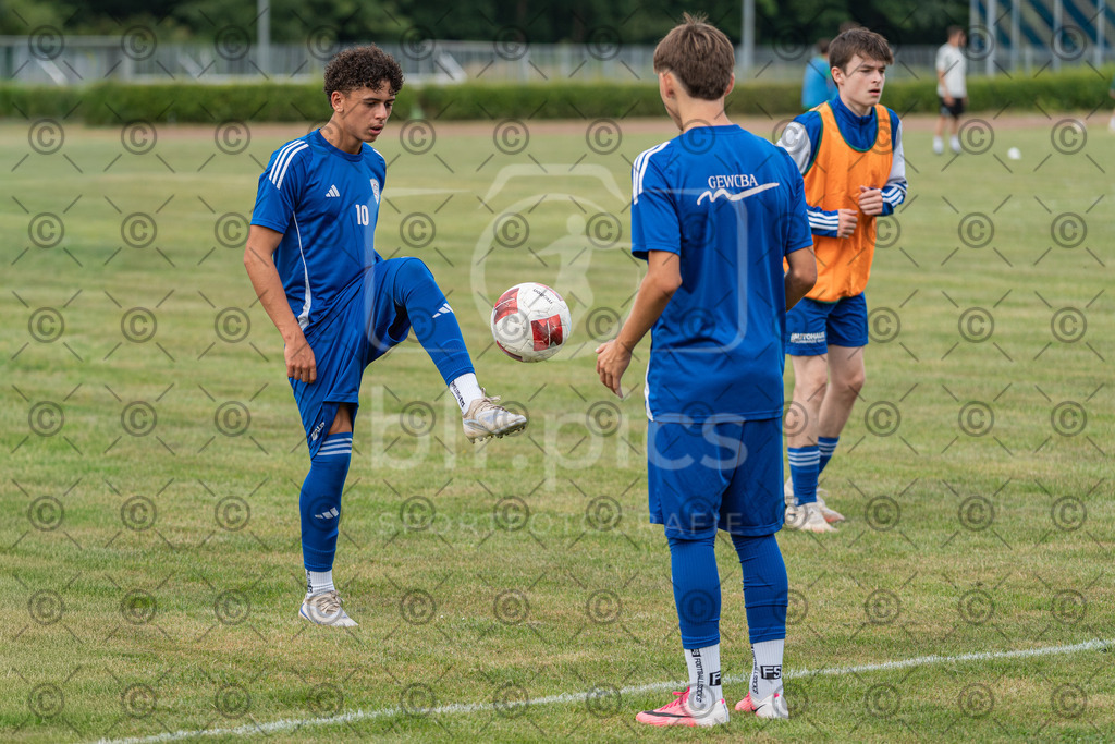 _DSC7762 | Professionelle Fußball- und Sportfotografie. Spielbilder online ansehen und kaufen – Einzelbilder oder komplette Galerien in hoher Qualität. - Realisiert mit Pictrs.com