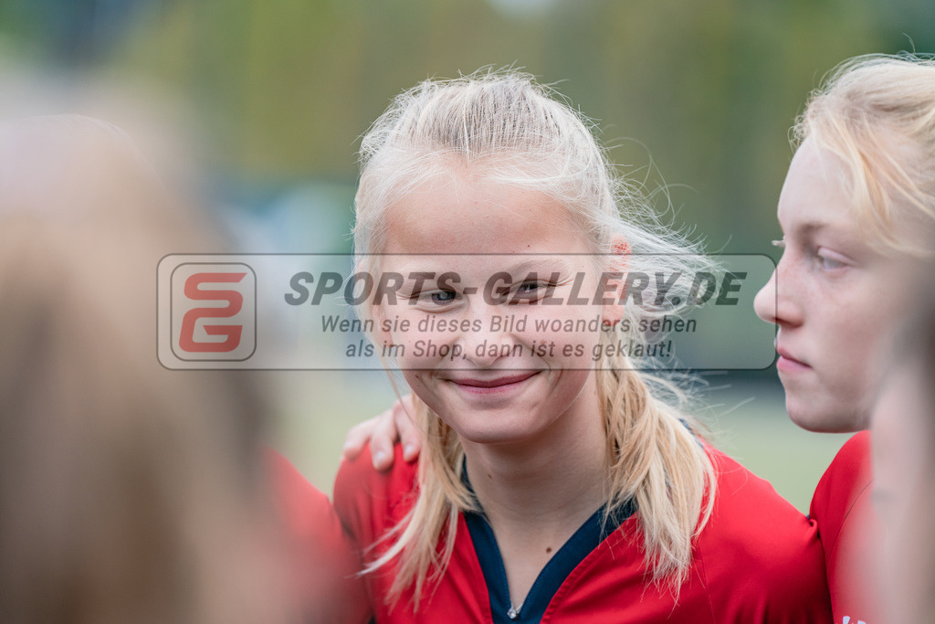 HK_20231022_903078 | Platz 3 Deutsche Meisterschaft Feld WU16 Berliner HC - Harvestehuder THC am 22.10.2023 DHC, Düsseldorf ,