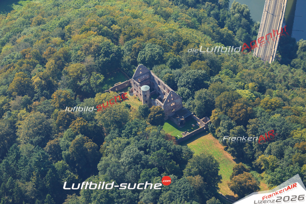 Luftbild von Burgruine-schoenrain Neuendorf - Luftaufnahme wurde 2016 von https://frankenair.de mittels Flugzeug (keine Drohne) erstellt - die Geschenkidee