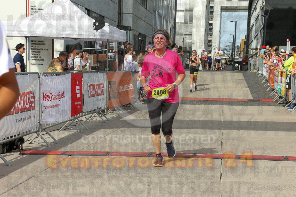 250920_1338_EX1_5948 | Sportfotografie im Rhein-Sieg Kreis, Köln, Bonn, NRW, Rheinland Pfalz, Hessen, etc. Unser Tätigkeitsfeld umfasst den Laufsport vom Volkslauf über den Marathon, Duathlon, Triathon bis zum Ultralauf wie Kölnpfad Ultra oder Schindertrail.