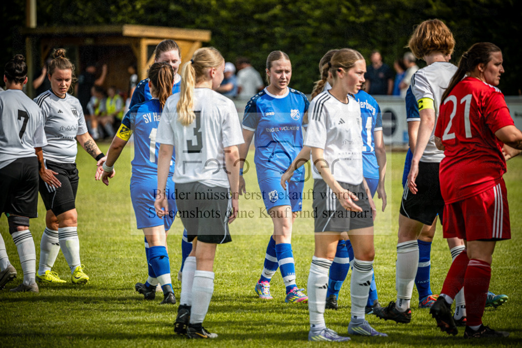 SG Bohmte/Ostercappeln/Schwagstorf - SV Harderberg - Frauen Bezirkpokal | Frauen Bezirkpokal · 1. Damen - 1. Damen · Sportplatz - Realisiert mit Pictrs.com