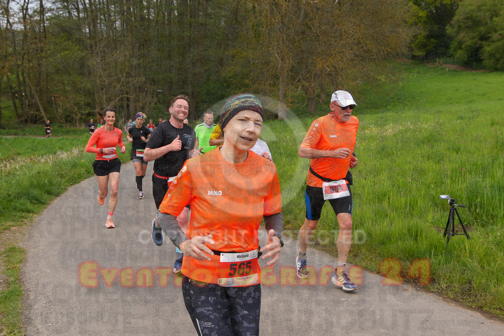 220501_1012_EV8_9931 | Sportfotografie im Rhein-Sieg Kreis, Köln, Bonn, NRW, Rheinland Pfalz, Hessen, etc. Unser Tätigkeitsfeld umfasst den Laufsport vom Volkslauf über den Marathon, Duathlon, Triathon bis zum Ultralauf wie Kölnpfad Ultra oder Schindertrail.