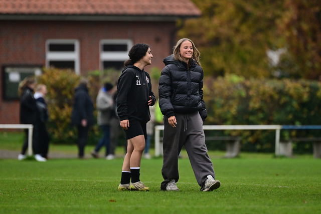 Fußball I Juniorinnen I Saison 2025-2026 I Niedersachsenpokal I Viertelfinale I JFV A-O-B-H-H - FC Rosengarten I 34767 | Der Sportfotograf. - Realisiert mit Pictrs.com