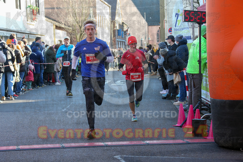 241201_1231_EX1_2510 | Sportfotografie im Rhein-Sieg Kreis, Köln, Bonn, NRW, Rheinland Pfalz, Hessen, etc. Unser Tätigkeitsfeld umfasst den Laufsport vom Volkslauf über den Marathon, Duathlon, Triathon bis zum Ultralauf wie Kölnpfad Ultra oder Schindertrail.