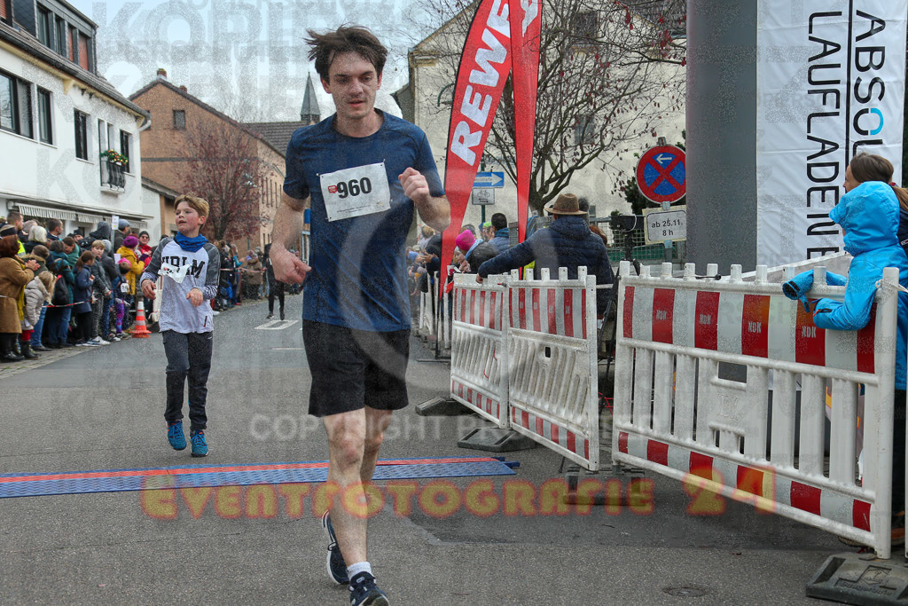 221127_1047_EX1_0832 | Sportfotografie im Rhein-Sieg Kreis, Köln, Bonn, NRW, Rheinland Pfalz, Hessen, etc. Unser Tätigkeitsfeld umfasst den Laufsport vom Volkslauf über den Marathon, Duathlon, Triathon bis zum Ultralauf wie Kölnpfad Ultra oder Schindertrail.