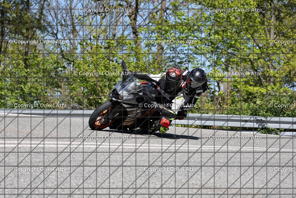 IMG_7318 | Fotograf am Kyffhäuser. Onkel Atze. Kyffhäuser Rennstrecke. Café36. Motorsportfotografie. - Realisiert mit Pictrs.com