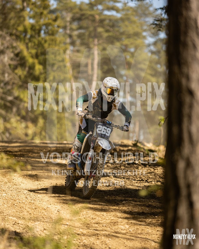 866A5250 | mxndyyvipix