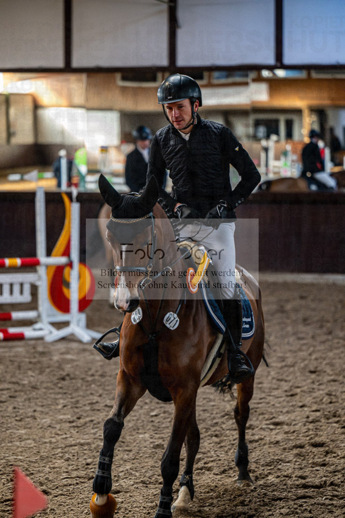 20240308-DOS_3405 | Entdecke hochwertige Reitturnierfotos von Foto Oger. Professionell, emotional und authentisch – jetzt Lieblingsmomente im Shop bestellen.Deutschlandweite Turnierfotografie. - Realisiert mit Pictrs.com