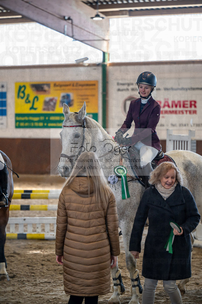 Hallenreittunier Voxtrup 2023 | Entdecke hochwertige Reitturnierfotos von Foto Oger. Professionell, emotional und authentisch – jetzt Lieblingsmomente im Shop bestellen.Deutschlandweite Turnierfotografie. - Realisiert mit Pictrs.com