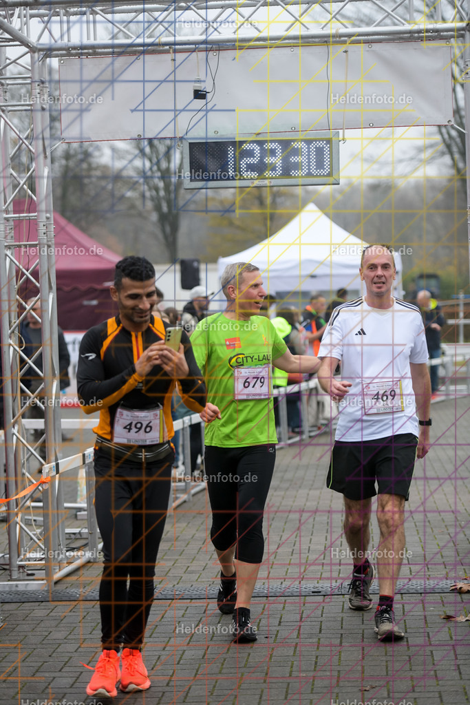 Neusser Erftlauf 2025  | 15km Neusser Erftlauf 2025 Foto: Heldenfoto.de