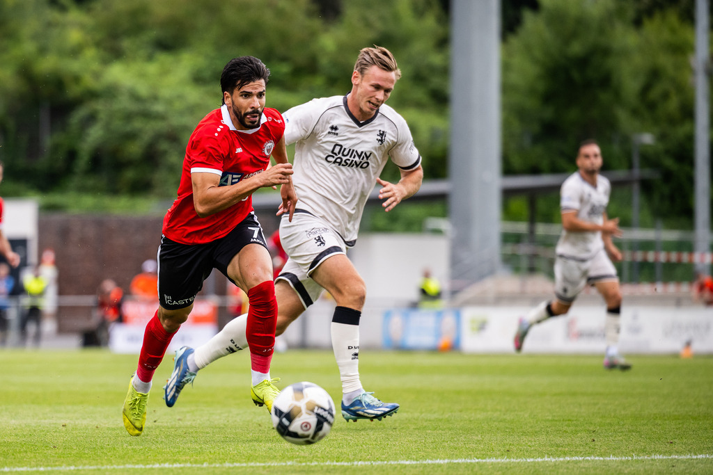 Stade Municipal de la Ville de Differdange | Una Strassen v Dundee United - UEFA Conference League qualifier - Realisiert mit Pictrs.com