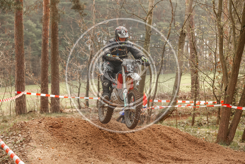 2TaktLauf1-719 | koppe-media - Realisiert mit Pictrs.com