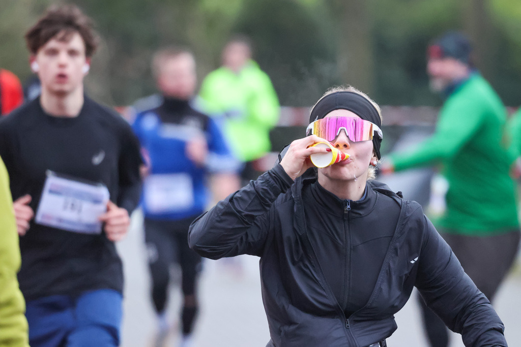 top-top.de-20260104-152 | Foto, Video, Fotografie, Videografie, Fotobox, DJ, Discjockey, Musik, Musikbox, Veranstaltung, Photobooth, Amazon, Ebay, Buchtipp, Bestseller, Autor, Verlag, Buch, Wesel, Hamminkeln, NRW, Dinslaken, Rees, Drohne, Hochzeit, Party, Fotobox, Wesel, Fotograf