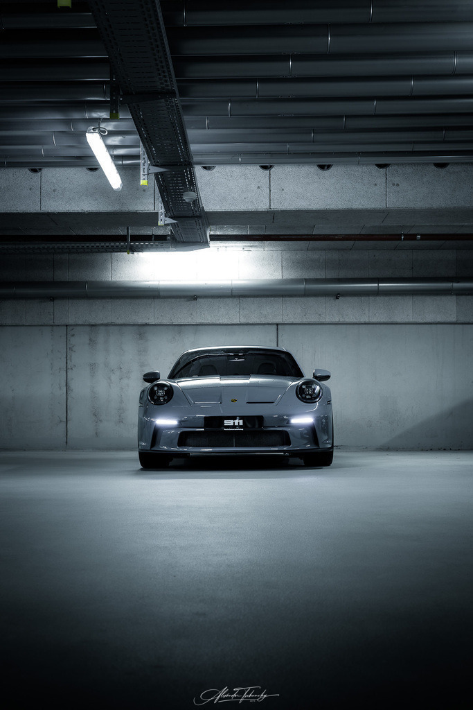 911 GT3 Touring Clausi | Entdecken Sie die faszinierende Welt von Alexander Tschuncky Arts: Kreative Fotografie, atemberaubende Automobilkunst und hochwertiger Bilderdruck. Lassen Sie sich inspirieren! - Realisiert mit Pictrs.com
