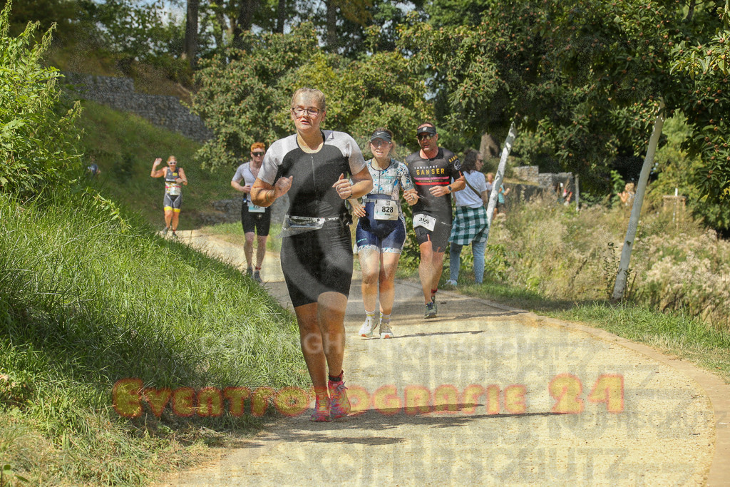 250824_1332_EX1_2721 | Sportfotografie im Rhein-Sieg Kreis, Köln, Bonn, NRW, Rheinland Pfalz, Hessen, etc. Unser Tätigkeitsfeld umfasst den Laufsport vom Volkslauf über den Marathon, Duathlon, Triathon bis zum Ultralauf wie Kölnpfad Ultra oder Schindertrail.