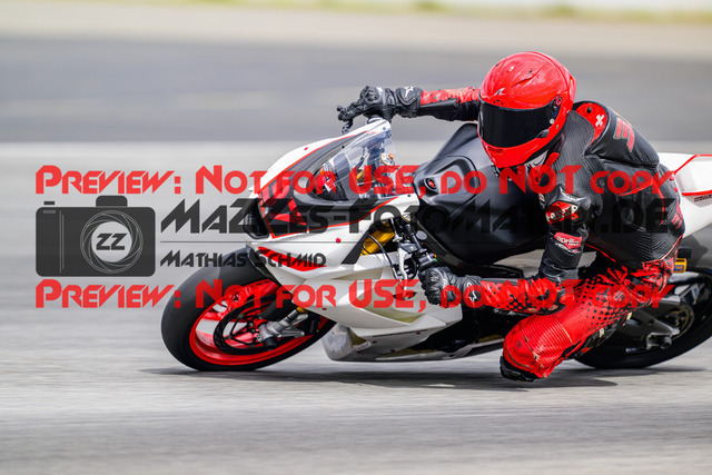 MaZZes_FotoMatrix_240615_8251 | WEISS