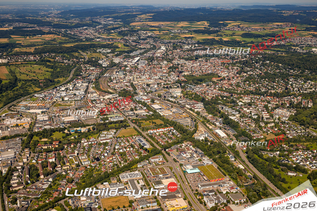 Das Luftbild zeigt :  Göppingen - Die Luftaufnahme wurde 2024 vom UL-Flugzeug aus erstellt ( keine Drohne ) - Hochauflösende Luftaufnahme - Für grossformatige Ausdrucke geeignet. Die Geschenkidee !Mit Lizenz und Bildrechte bestellbar