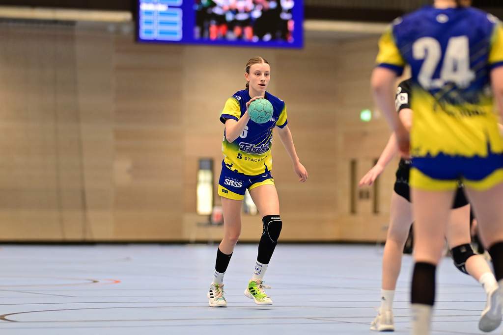 Handball I Juniorinnen I Saison 2025-2026 I Regionalliga I 9. Spieltag I Buxtehuder SV - TV Hannover-Badenstedt | Der Sportfotograf. - Realisiert mit Pictrs.com