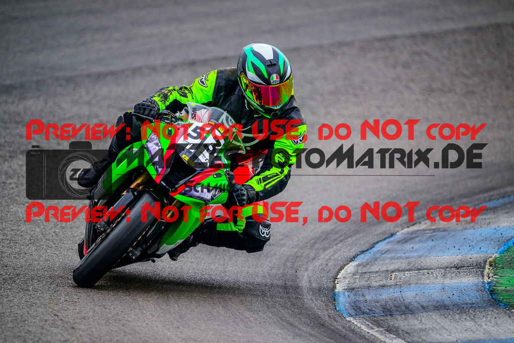 MaZZes_FotoMatrix_240614_6007705_3871 | GELB