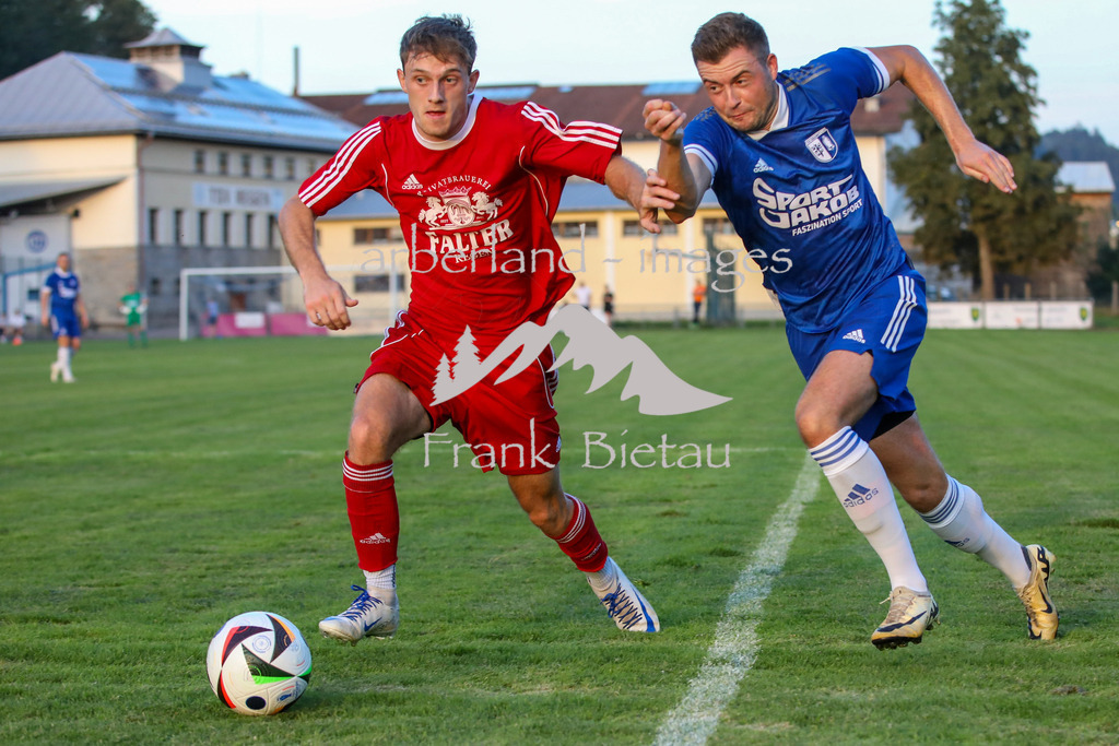 OE7A3658 | re. Stefan Grimbs