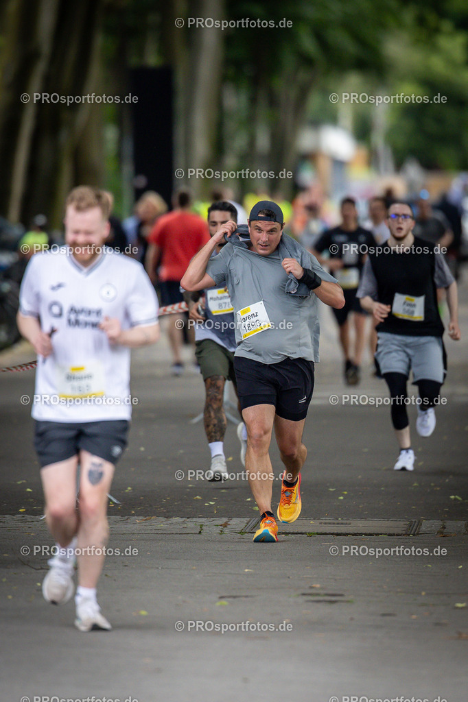 Stadionlauf Köln, 26.05.2024 | Impressionen von Stadionlauf Köln am 26.05.2024 rund um das RheinEnergie-Stadion in Koeln-Müngersdorf.