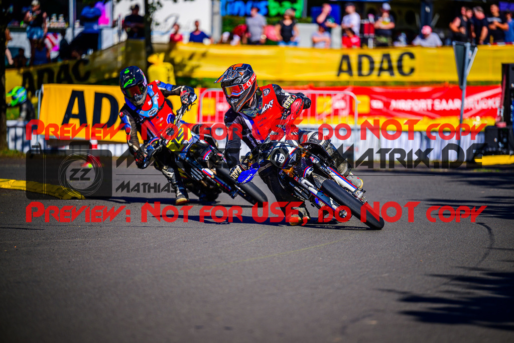 MaZZes_FotoMatrix_240816_6021986_1842 | UE40