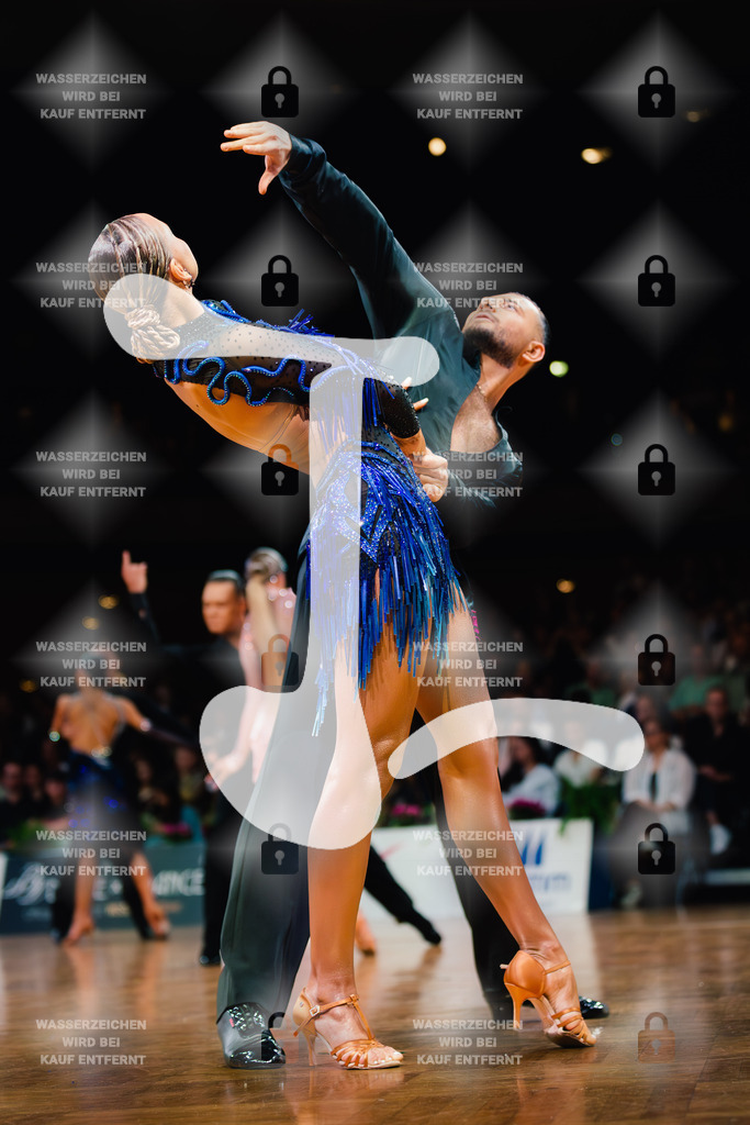 GOC 2025 - WDSF GrandSlam Latin 54th-55th (194) Mark Polishchuk _ Domenica Erontschenko (Germany)-2025-08-23-1353 | Webshop for digital downloads and prints of dance sport, event & show photographer Julian Link - Realisiert mit Pictrs.com