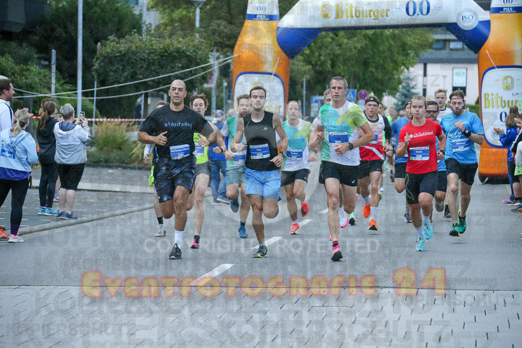 220909_1901_EX1_2085 | Sportfotografie im Rhein-Sieg Kreis, Köln, Bonn, NRW, Rheinland Pfalz, Hessen, etc. Unser Tätigkeitsfeld umfasst den Laufsport vom Volkslauf über den Marathon, Duathlon, Triathon bis zum Ultralauf wie Kölnpfad Ultra oder Schindertrail.