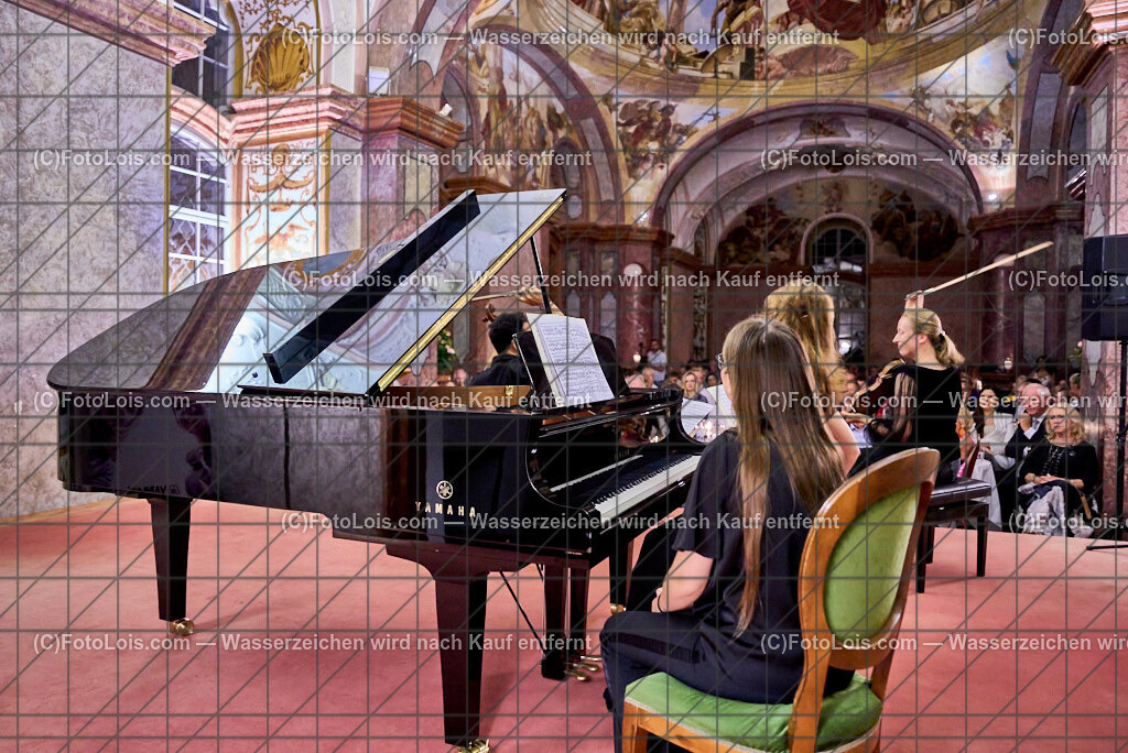 ALP0037_XXXX-Chopin-Festival_Kostner-Biermasz-Winkel-Javorkai | (C)FotoLois.com, Alois Spandl. XXXX. Chopin-Festival in der Kartause Gaming, 'NOCTURNO' - nächtliches Konzert bei Kerzenlicht in der Barockbibliothek, Sa 17. August 2024.