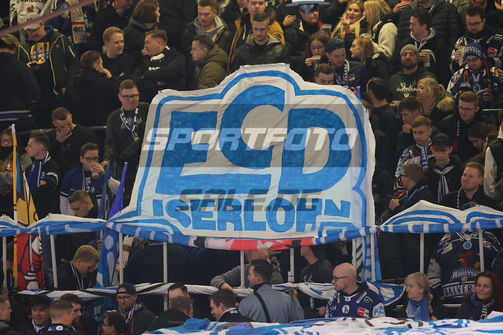 Iserlohn Roosters - Duesseldorfer EG | 
DEL: Iserlohn Roosters - Duesseldorfer EG - Realisiert mit Pictrs.com