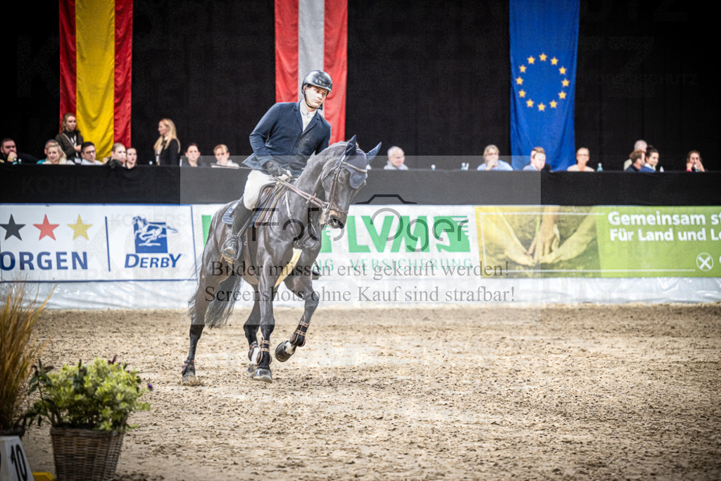 DOS_3132 | Entdecke hochwertige Reitturnierfotos von Foto Oger. Professionell, emotional und authentisch – jetzt Lieblingsmomente im Shop bestellen.Deutschlandweite Turnierfotografie. - Realisiert mit Pictrs.com
