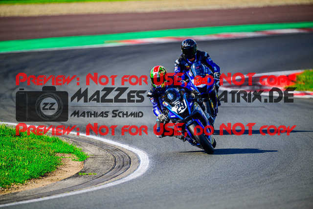 MaZZes_FotoMatrix_240601_6007705_2859 | R7