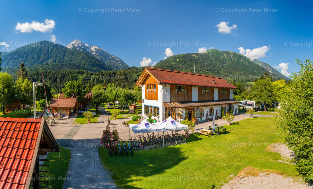 Hauptgebäude_Alpencamp_Koetschach_2022-28 | piet_flosse