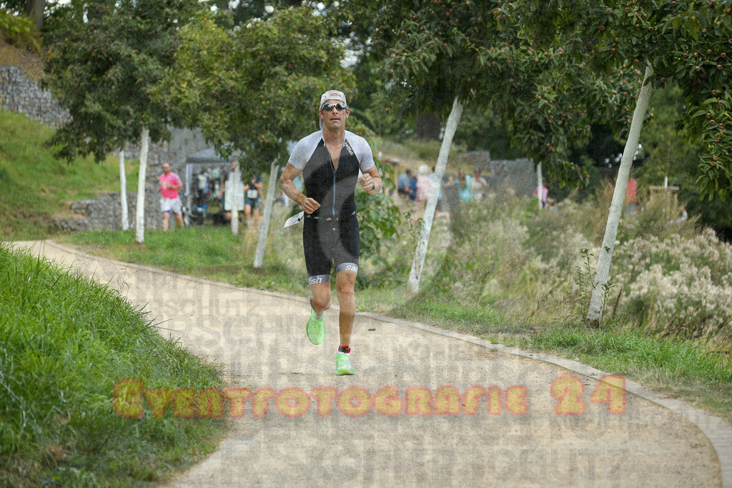 250824_1401_EX1_4643 | Sportfotografie im Rhein-Sieg Kreis, Köln, Bonn, NRW, Rheinland Pfalz, Hessen, etc. Unser Tätigkeitsfeld umfasst den Laufsport vom Volkslauf über den Marathon, Duathlon, Triathon bis zum Ultralauf wie Kölnpfad Ultra oder Schindertrail.