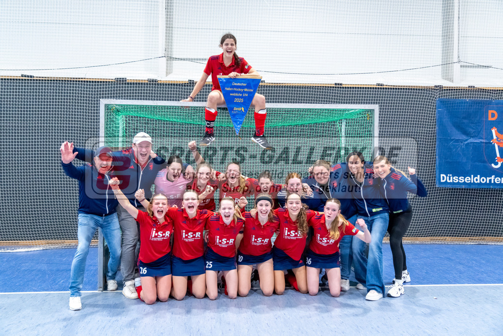 HK_20250223_103385 | Deutsche Meisterschaft wU14 Finale und Ehrungen am 23.2.2025 Düsseldorfer HC, Düsseldorf