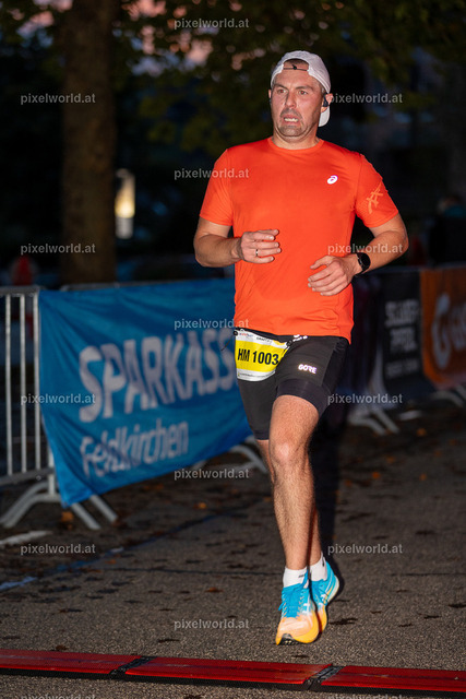 7. Int. Kärnten Marathon 2024 - Halbmarathon | Bildershop von pixelworld.at - Realisiert mit Pictrs.com