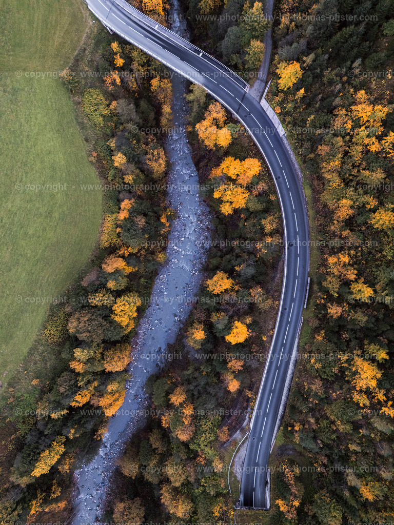 Herbst Tux copyright  Thomas Pfister-3 | PHOTOGRAPHY BY THOMAS PFISTER