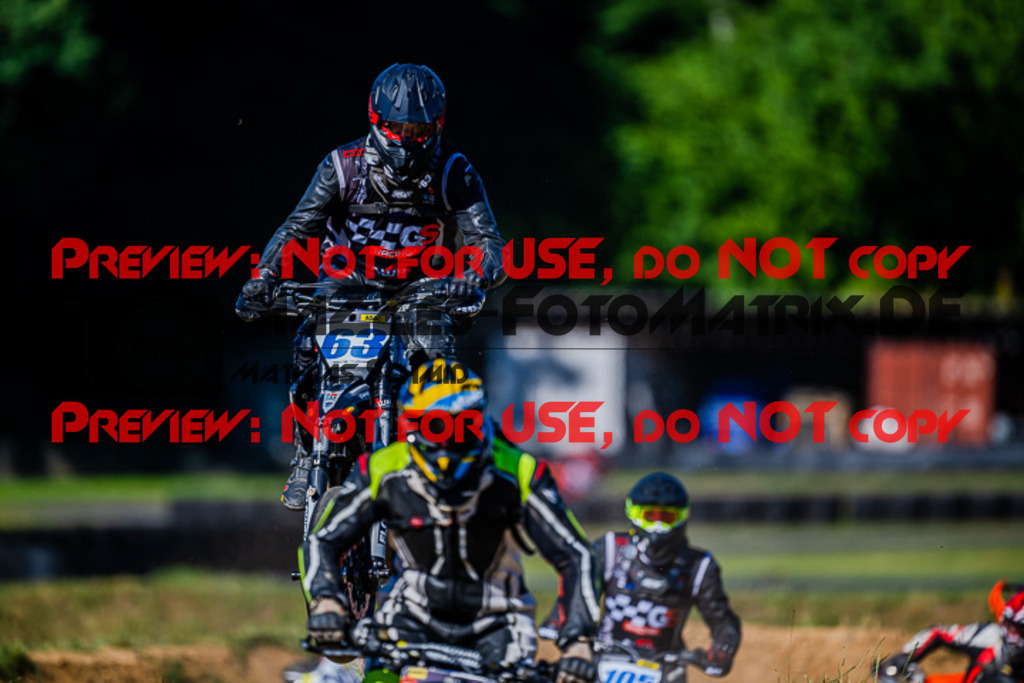 MaZZes_FotoMatrix_220702_2932 | S3