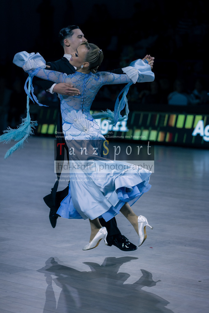 20251101_TGP_5948 | Tanzsportbilder, Standardtanz, Lateintanz, WDSF, DTV, LTVB, dancecomp, goc, hessen tanzt, blaues band der spree, walzer, tango, wiener walzer, slowfox, quickstepp, samba, rumba, cha-cha-cha, paso doble. jive, hd-kroft photography, turniertanzsport