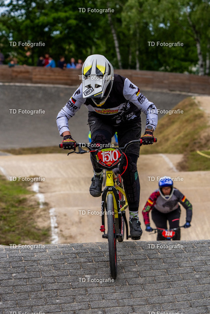 BayBMX2026-06424 | Fotogalerie von Thomas Dettweiler mit Eventbildern und lizenzfreien Fotos. Perfekt als Wandbild, für Büro, Website oder private Nutzung. - Realisiert mit Pictrs.com