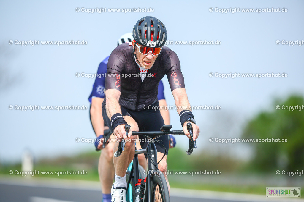 088_TRA57189 | Neusiedlersee Radmarathon 2026@sportshot_your_pictrs #yourpictures#roadtowm2029 #nrm #neusiedlerseeradmarathon #neusiedlersee #neusiedlerseetourismus #burgenland #mörbisch #nrm26 #burgenlandtourismus #voglundco #poweredbyburgenlandtourismus #radsport #rad #marathon #ucigranfondo #visitburgenland #ucigranfondoworldseries