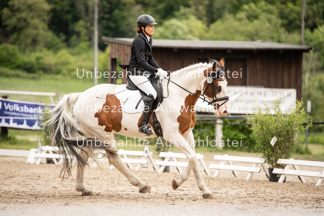 Bad_Meinberg_09216 | saradresslerfotografie - Realisiert mit Pictrs.com