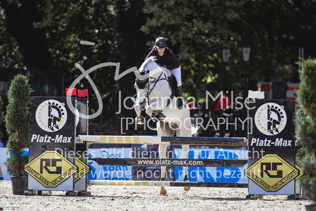 240912_OWLCh_AmateurS-262 | Deine schönsten Turniermomente als professionelle Fotos! Entdecke hochwertige Pferdesport-Fotografie im Online-Shop. Jetzt Fotos finden & bestellen!