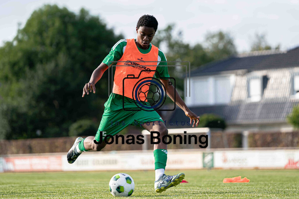Fußball I C-Junioren I Saison 2026-2027 I Testspiel I GW Brockdorf - VfL Oldenburg I 04176 | jns.sportfotos - Realisiert mit Pictrs.com