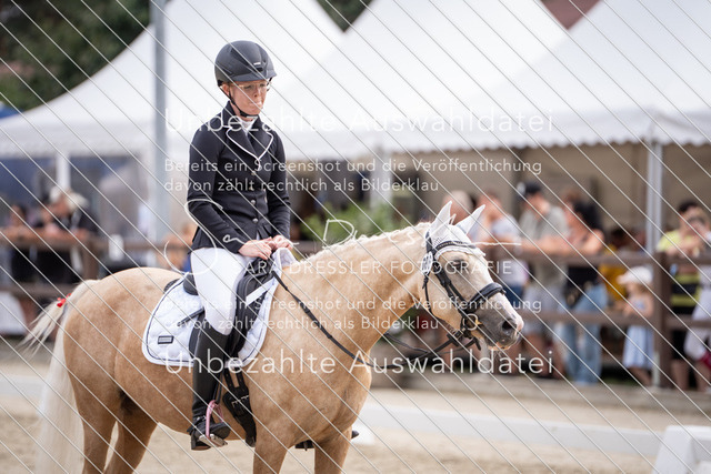 LR263_SD_00432 | saradresslerfotografie - Realisiert mit Pictrs.com