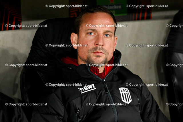 AUT, Fussball Europaleague LASK Linz (AUT) vs R.U. Saint-Gilloise (BEL) | 09.11.2023, Oberoesterreich Arena Linz, AUT, Europaleague LASK Linz (AUT) R.U. Saint-Gilloise (BEL), im Bild Thomas Sageder, Trainer Lask Linz (Lask)


// Europaleague Match, LASK Linz (AUT) vs R.U. Saint-Gilloise (BEL) in Linz, Austria on 2023/11/09
