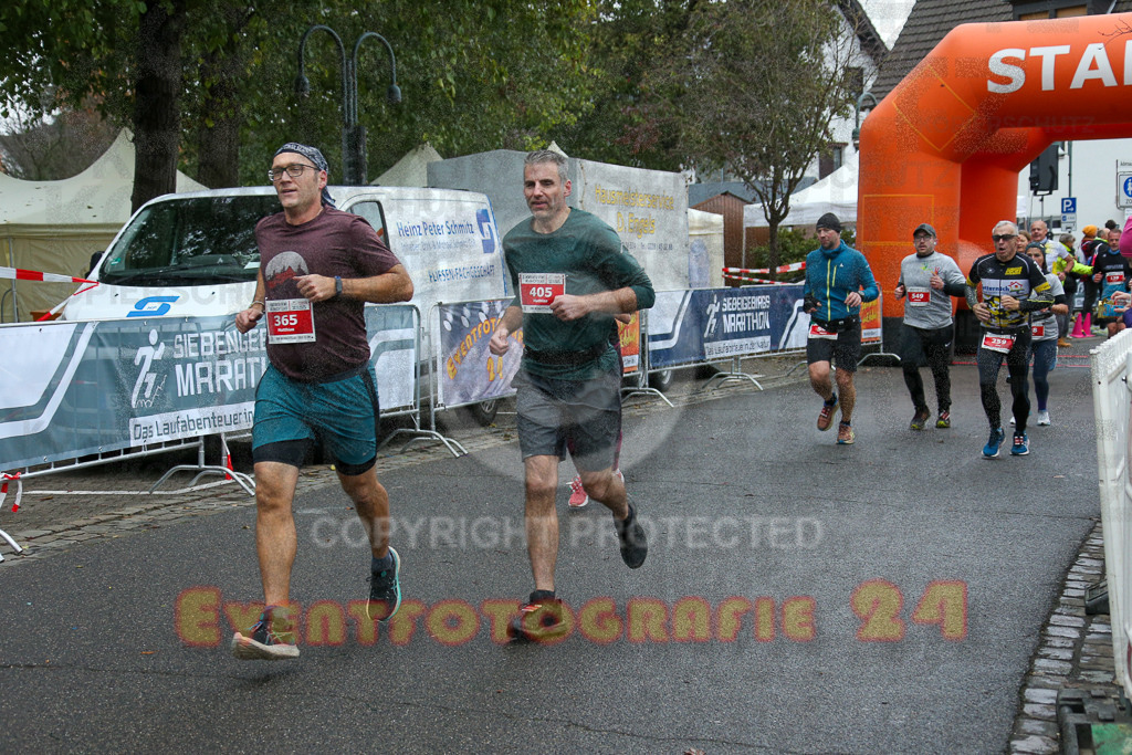 251130_1142_EX1_8351 | Sportfotografie im Rhein-Sieg Kreis, Köln, Bonn, NRW, Rheinland Pfalz, Hessen, etc. Unser Tätigkeitsfeld umfasst den Laufsport vom Volkslauf über den Marathon, Duathlon, Triathon bis zum Ultralauf wie Kölnpfad Ultra oder Schindertrail.