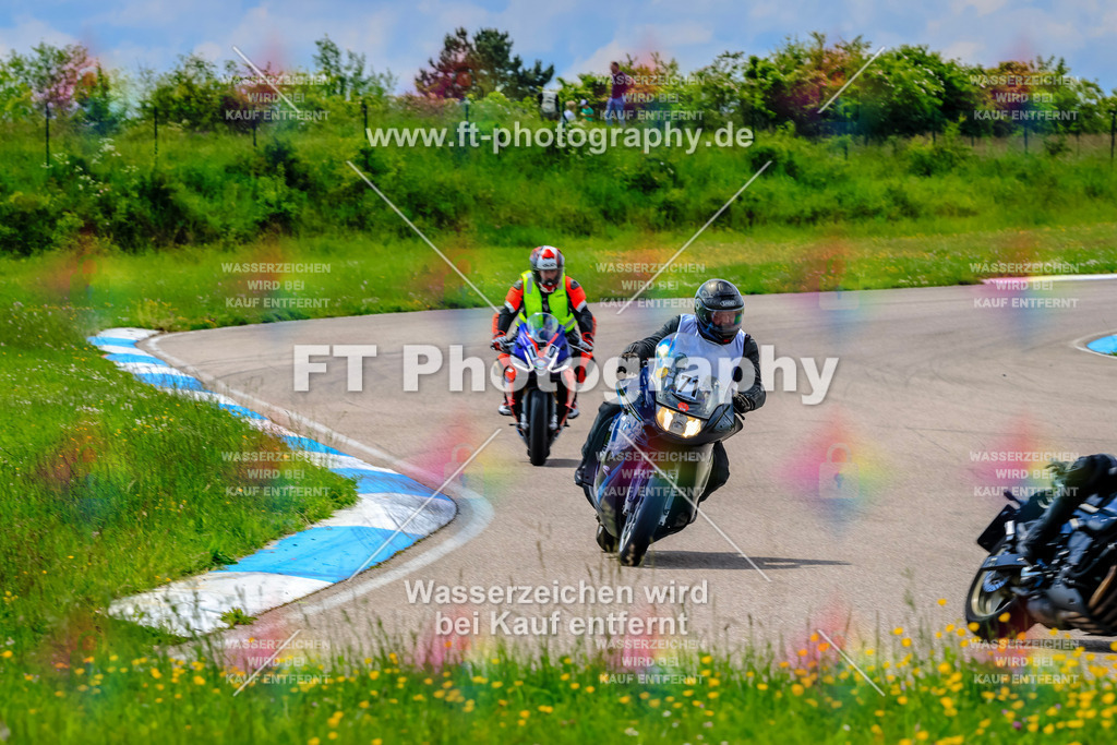 MotoTeam-0034 | Hier findet Ihr Bilder von Touristenfahrten auf der Nürburgring Nordschleife oder von anderen Veranstaltungen die ich besucht habe. Viel Spass beim Durch Schauen 