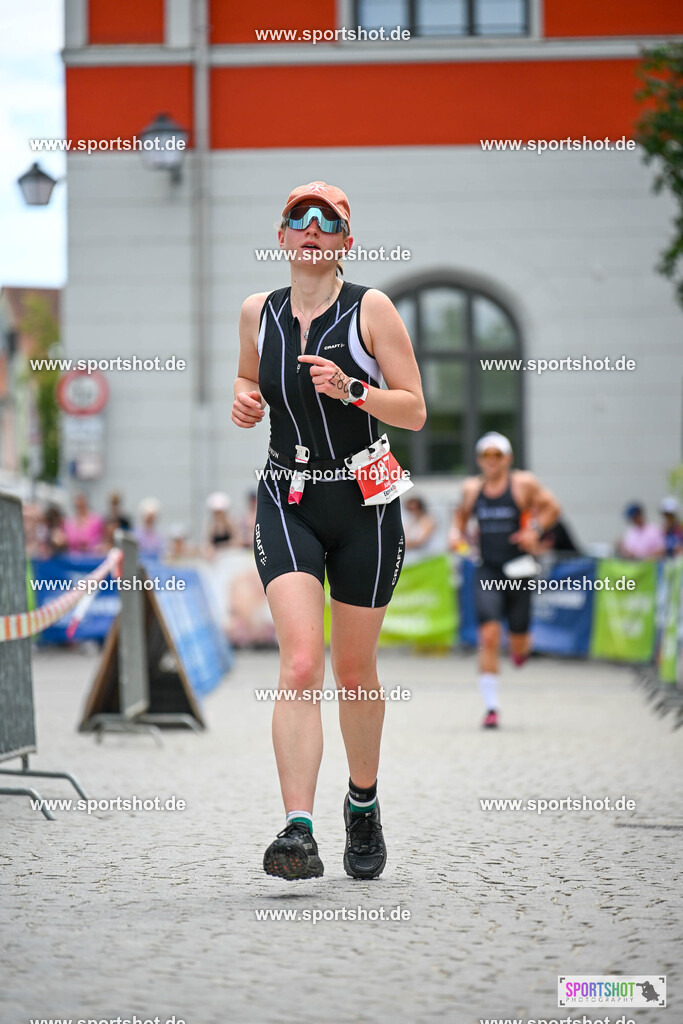 SZI_8524 | Stadttriathlon Erding 2025. #yourpictrs #sportshot_your_pictrs @Sportshotphotography #stadttriathlonerding Copyright: www.sportshot.de