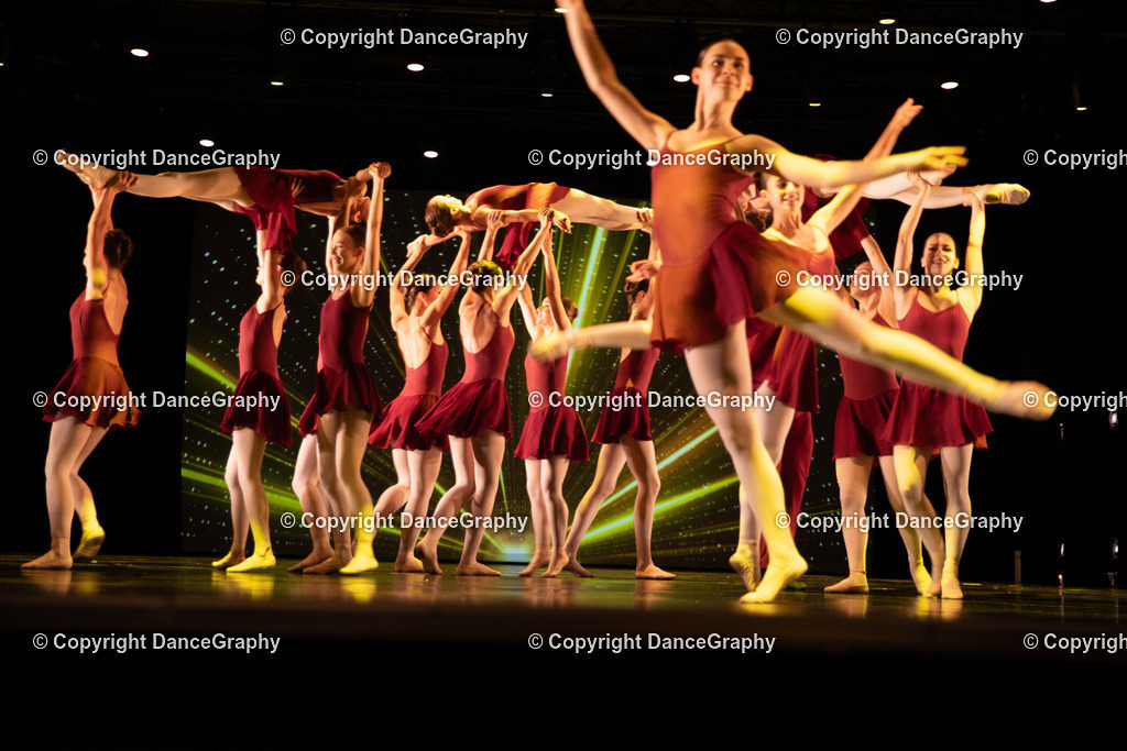 GPHY5622 | DanceGraphy - Realisiert mit Pictrs.com